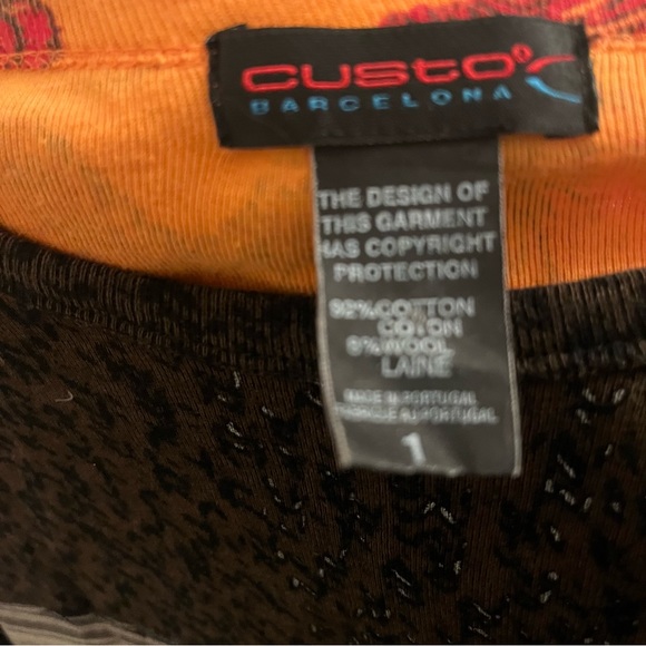 Most desirable designer top unisex, beautiful design, multi functional. - Picture 5 of 6